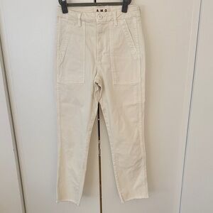 AMO Off-White Casual Trousers